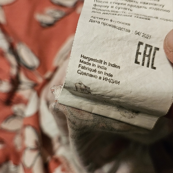 Olsen pink floral top size L - Picture 12 of 13